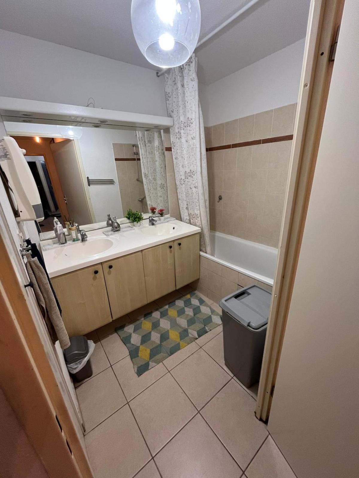 Appartement Spacieux Avec Piscine Марсель Экстерьер фото